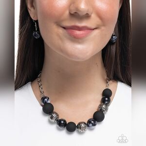 Elegant Black and Silver Necklace and Earring Set